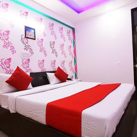 Hotel O Aaradhya Residency Noida Kültér fotó