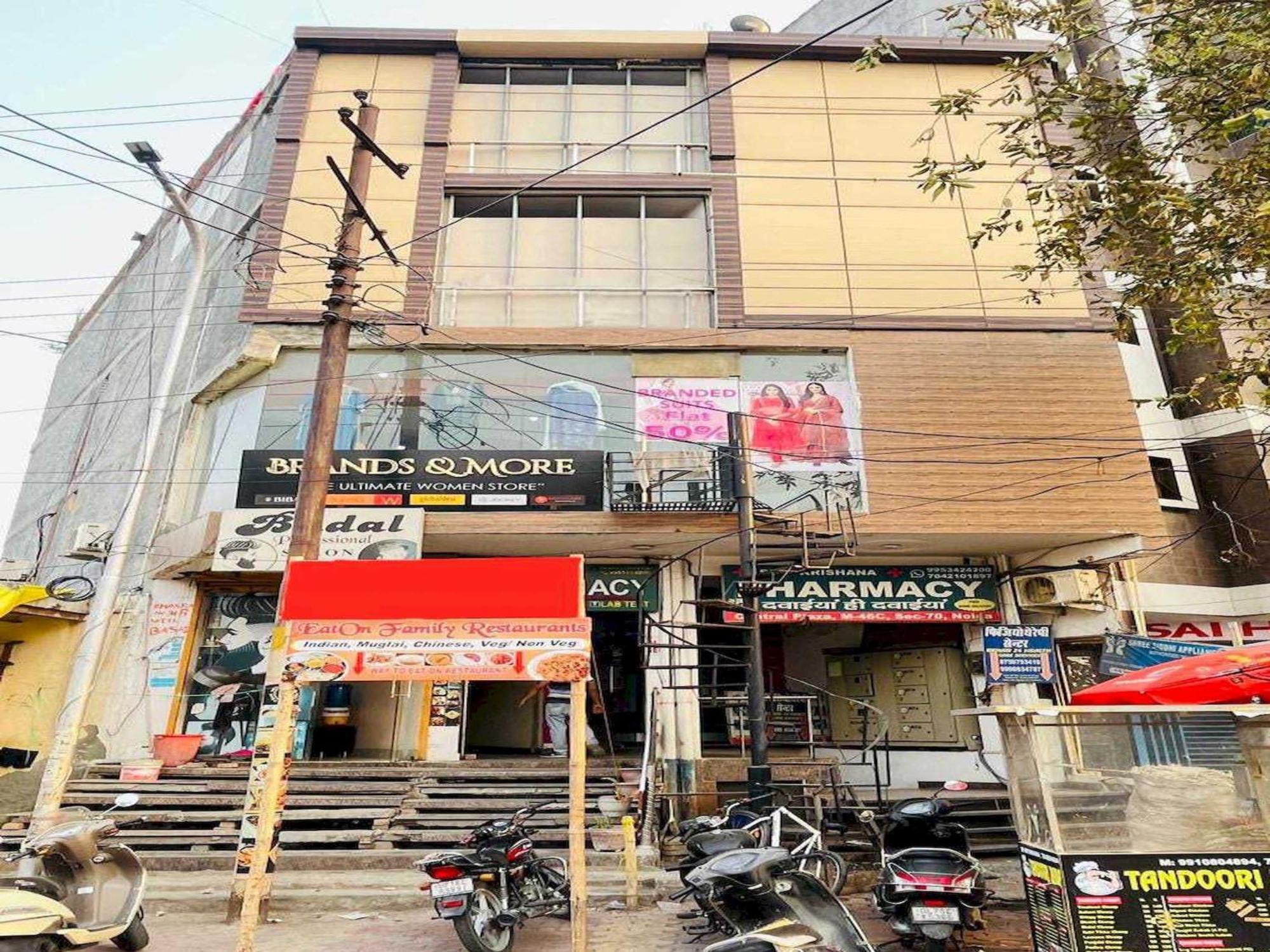 Hotel O Aaradhya Residency Noida Kültér fotó