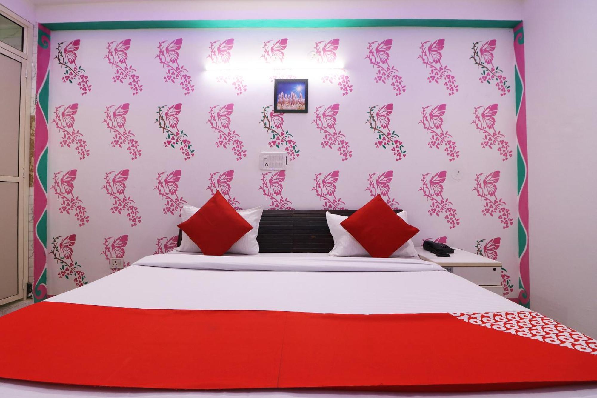 Hotel O Aaradhya Residency Noida Kültér fotó
